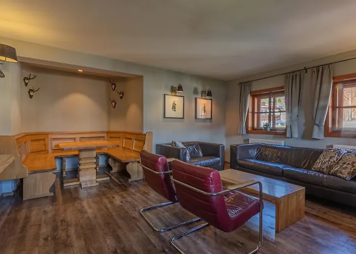 Schmiedhaus كابرون